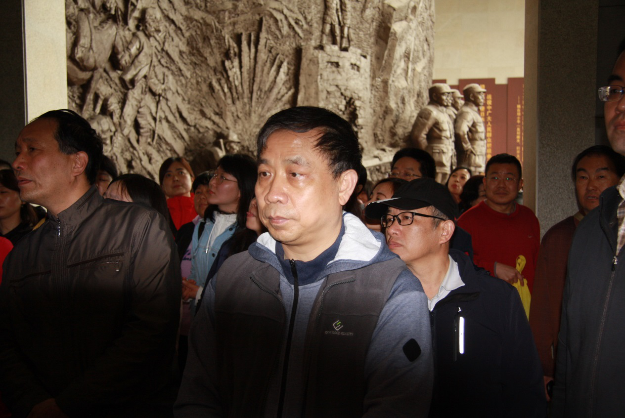 d64c1b8bba6a434d8bd295bdef4f843e.png d64c1b8bba6a434d8bd295bdef4f843e.png