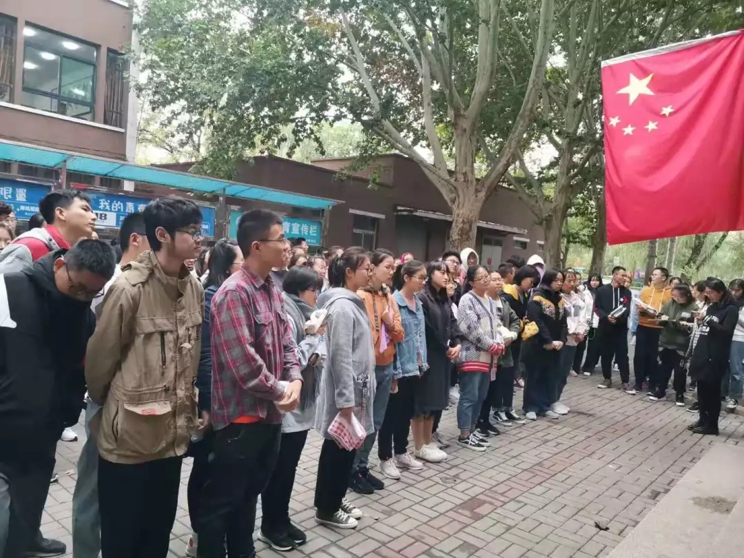 714053ab3a974dfd96a9853cfc079528.jpg 714053ab3a974dfd96a9853cfc079528.jpg