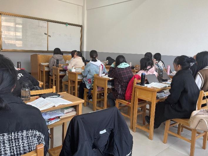 78c444a67cbd470cb96c0f39eb57c041.jpg 78c444a67cbd470cb96c0f39eb57c041.jpg