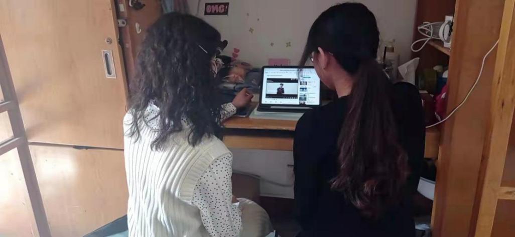 cb4a6eebd07c4e768b296c37476d3a8d.jpg cb4a6eebd07c4e768b296c37476d3a8d.jpg