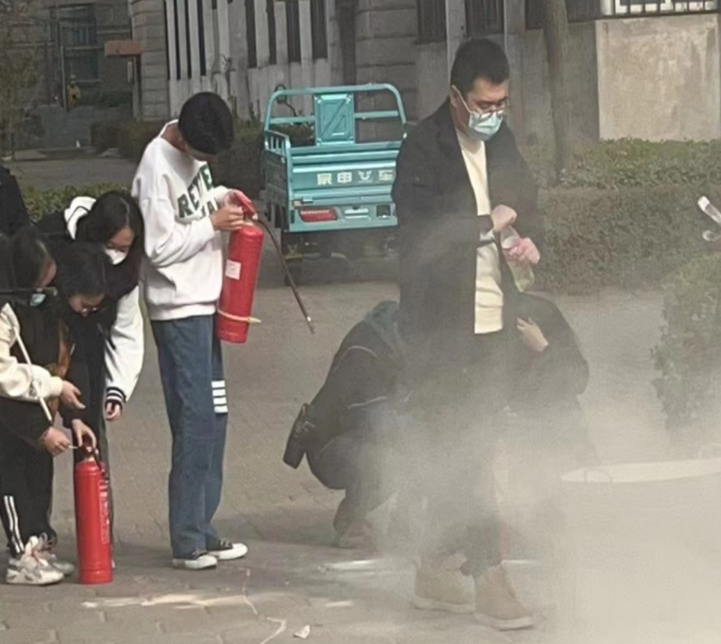 1a53ea7936ea45c6a65c1eac05dad1d9.jpg 1a53ea7936ea45c6a65c1eac05dad1d9.jpg