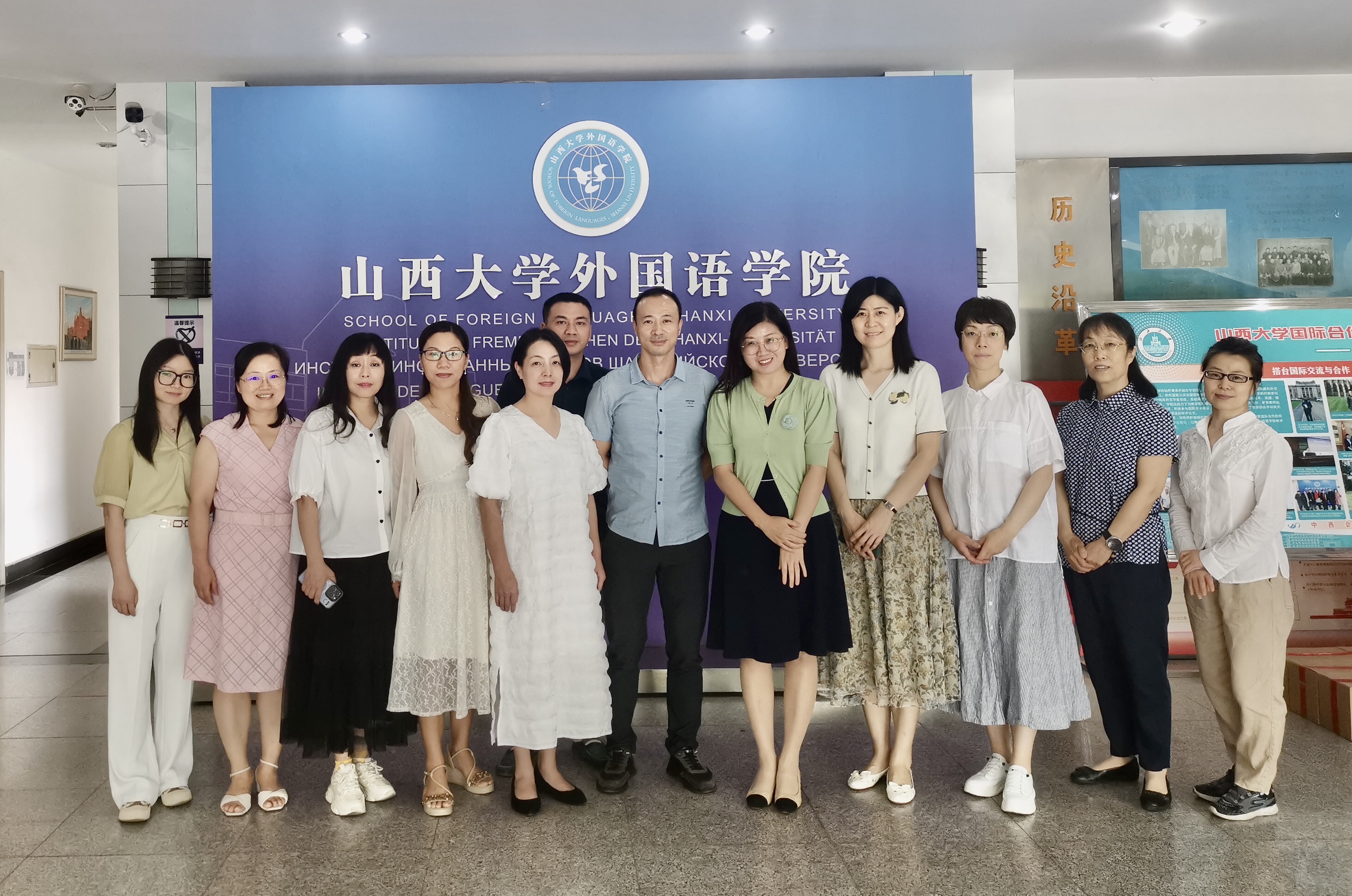 1c810249a95d439e939625528609c743.jpeg 1c810249a95d439e939625528609c743.jpeg