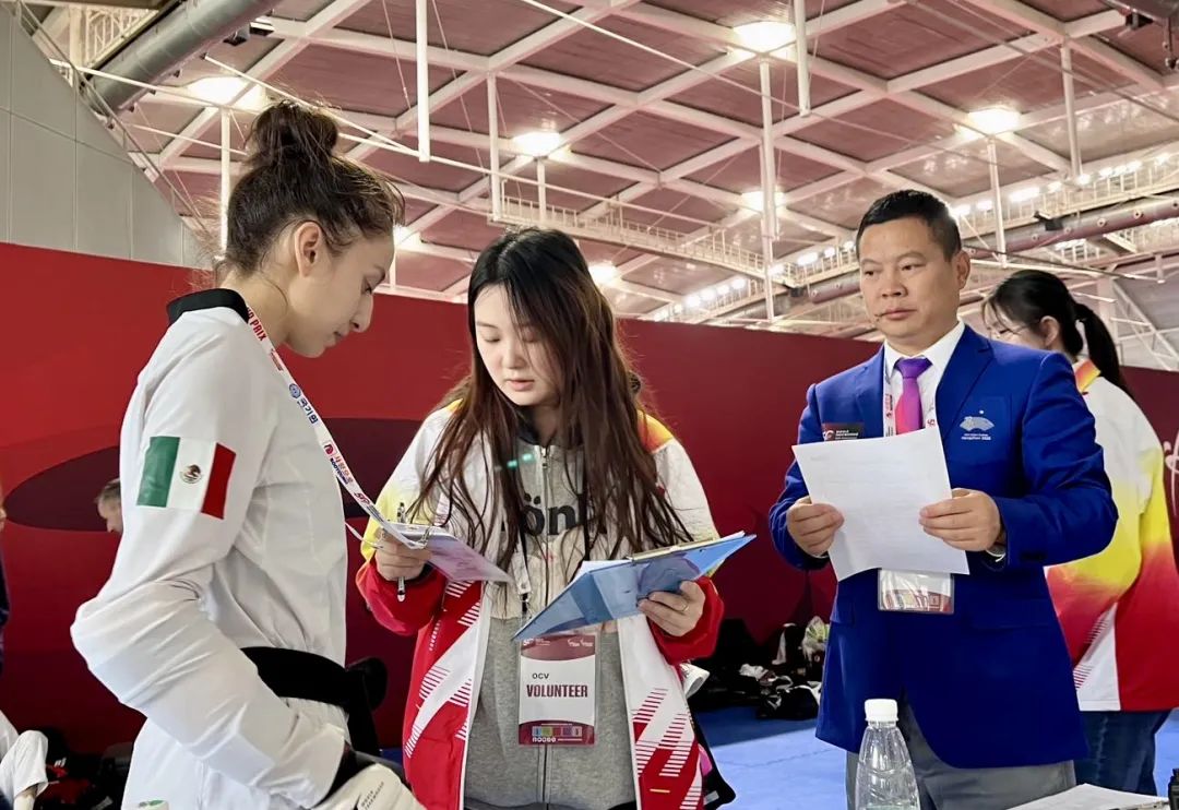 87f04c91d525414eb12320453b2cd211.jpg 87f04c91d525414eb12320453b2cd211.jpg