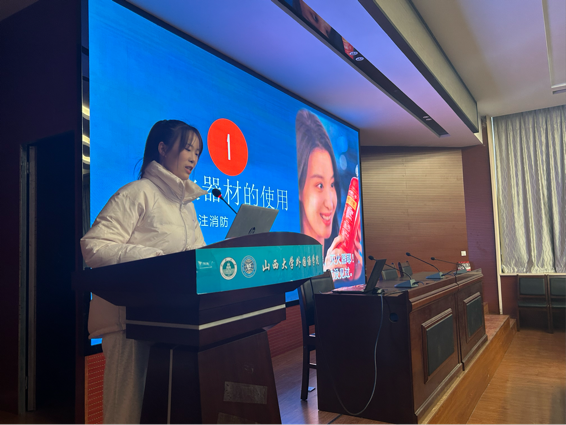 964cb95abb1a4a4588b6dac5908f4e73.png 964cb95abb1a4a4588b6dac5908f4e73.png