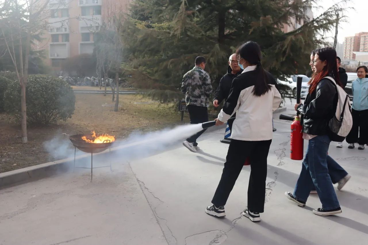 9a30eb8cd3154e01962bfc91a221e02b.jpg 9a30eb8cd3154e01962bfc91a221e02b.jpg