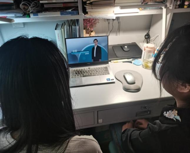 a98cb521b4274fb29bf68ef461151eb8.png a98cb521b4274fb29bf68ef461151eb8.png