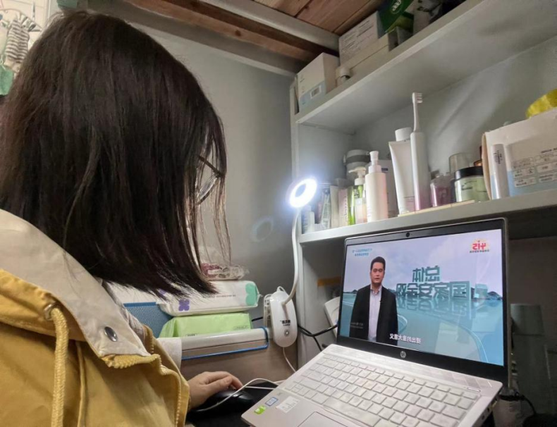 aabfe164540d4a189ec858eda9da7ff7.png aabfe164540d4a189ec858eda9da7ff7.png